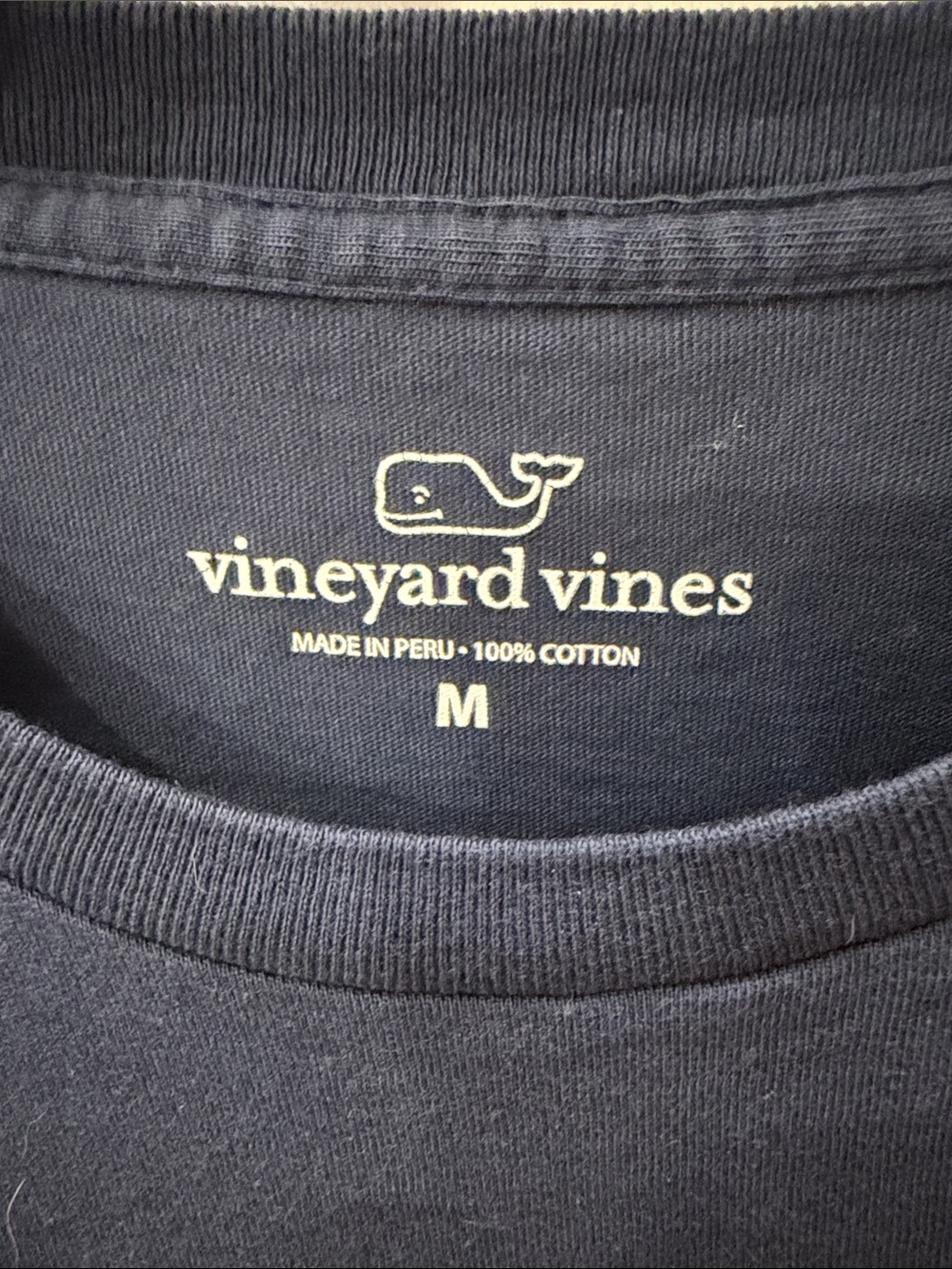 Vineyard Vines Navy Short-Sleeve Pocket Tee with Whale Logo - Picture 3 of 4